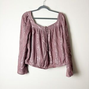 EXPRESS • NEW Women’s Mauve Shimmer Square Neck Crop Long Sleeve Blouse Size XL